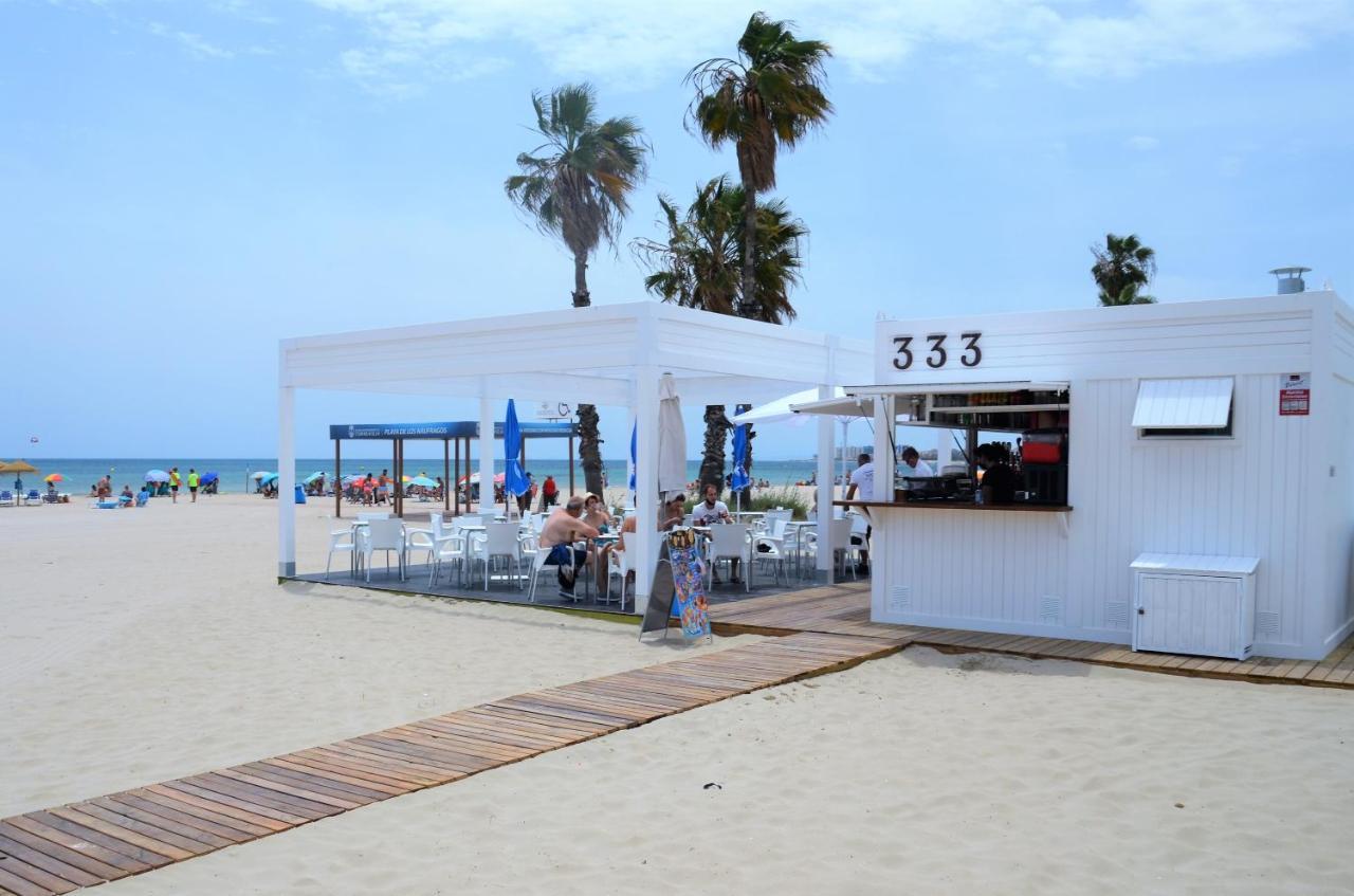 Naufragos Beach Apartment Torrevieja Buitenkant foto